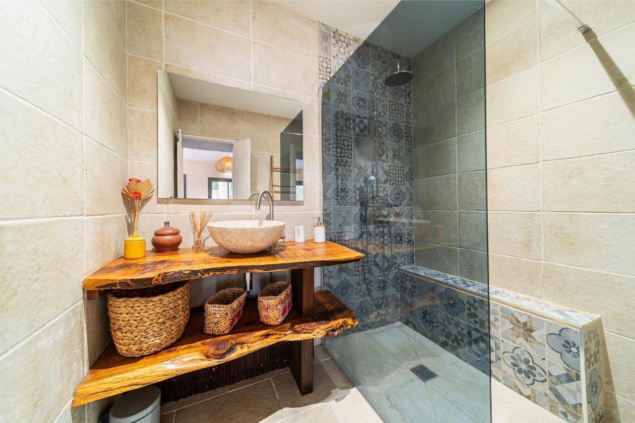 לה סאלין לה ביינס Villa Latrille - Piscine - Sauna - Jacuzzi מראה חיצוני תמונה